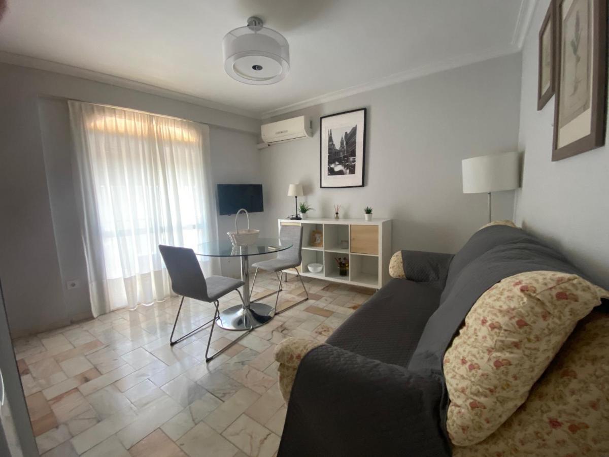 Acogedor Apartamento Placentines Sevilla Bagian luar foto
