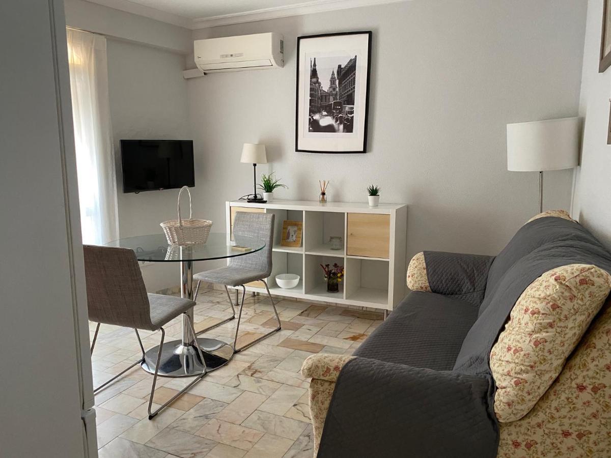 Acogedor Apartamento Placentines Sevilla Bagian luar foto