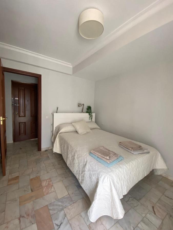 Acogedor Apartamento Placentines Apartment Sevilla Bagian luar foto