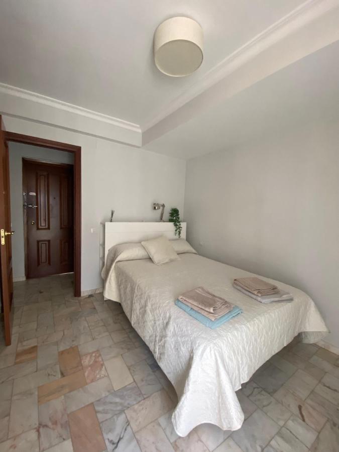 Acogedor Apartamento Placentines Sevilla Bagian luar foto